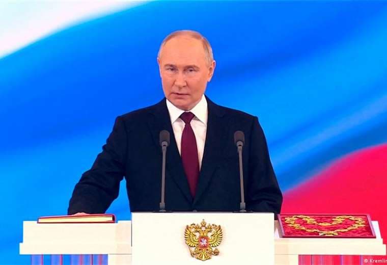 Putin jura como presidente de Rusia para un quinto mandato