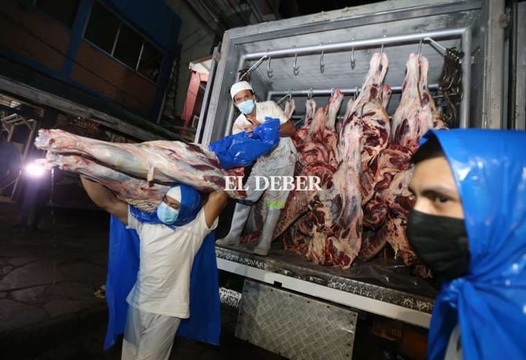 Acuerdo con proveedores de carne abastece mercados del Plan Tres Mil Foto: F. Landívar