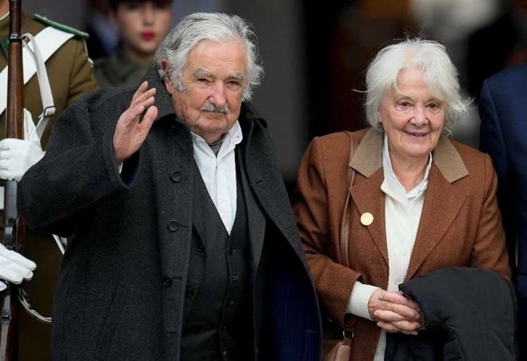 José Mujica anuncia que tiene cáncer de esófago