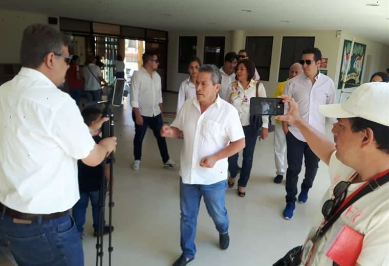 Pedraza visitó EL DEBER después de emitir su voto. Foto: Comunidad Ciudadana