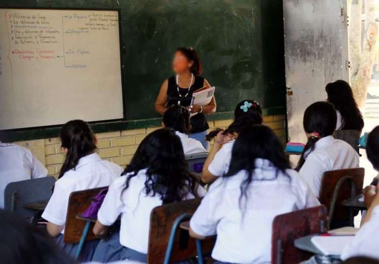 Clases escolares en La Paz