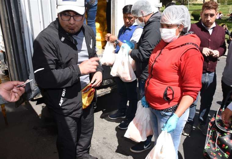 Se espera regularizar la provisión de alimentos en la urbe paceña I Foto: AMN.