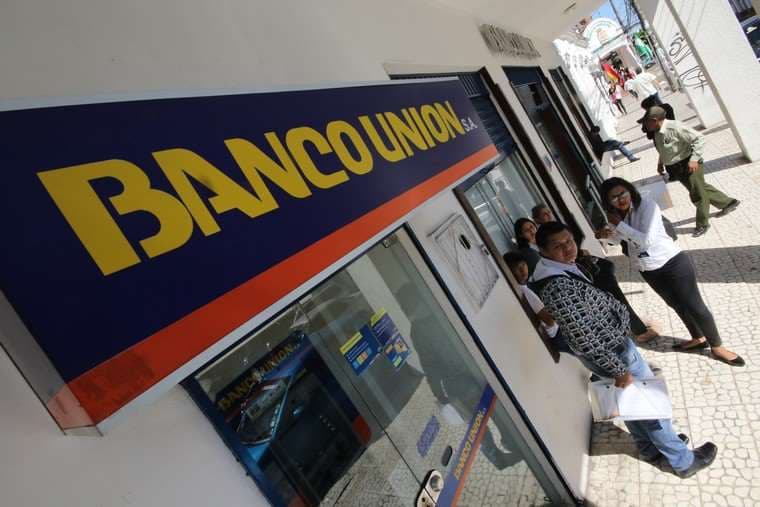 Imagen referencial de bancos en Bolivia