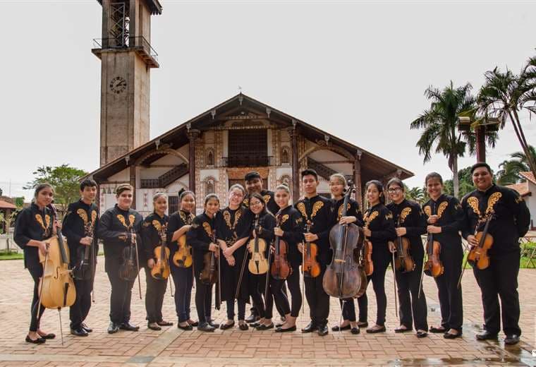La Orquesta municipal de San Ignacio de Velasco alista sus cuerdas para este sábado