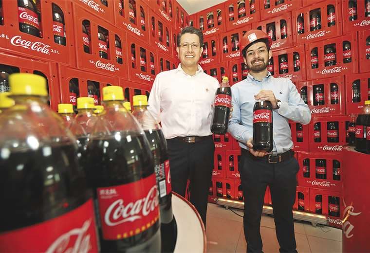 Dúo. Este año, Herbert Vargas y Nicolás Fortún lideraron Embol y Coca-Cola. FOTOS: FUAD LANDÍVAR / JORGE UECHI
