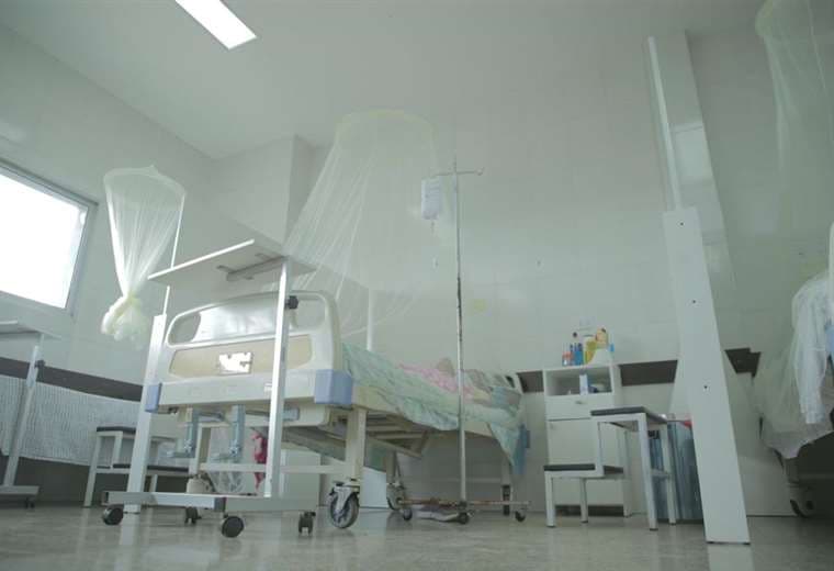 Nuevas camas habilitadas por el Ministerio de Salud/ Foto: Luis Arce (Facebook)