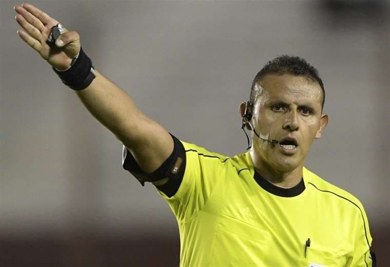 Gery Vargas, árbitro boliviano