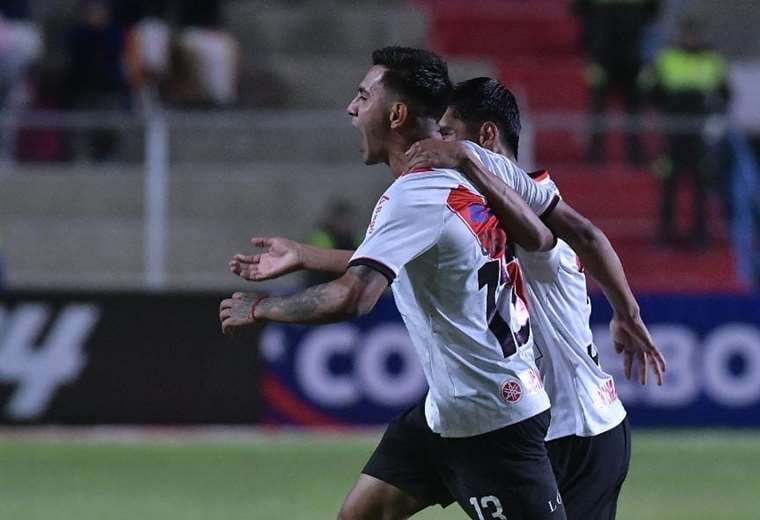 Puntero en Sudamericana: Always Ready venció por 2-0 a César Vallejo