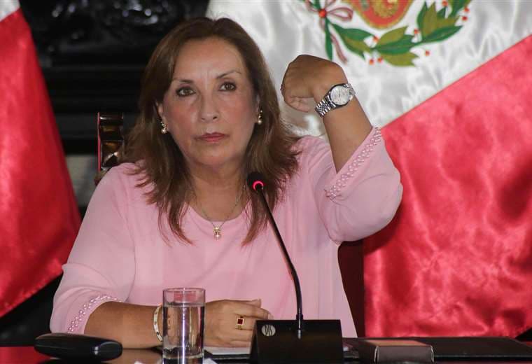"Fue una equivocación haber aceptado los relojes": Boluarte asegura que devolvió los Rolex que desataron un escándalo en Perú